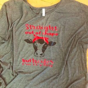 Workout shirt graphic tee